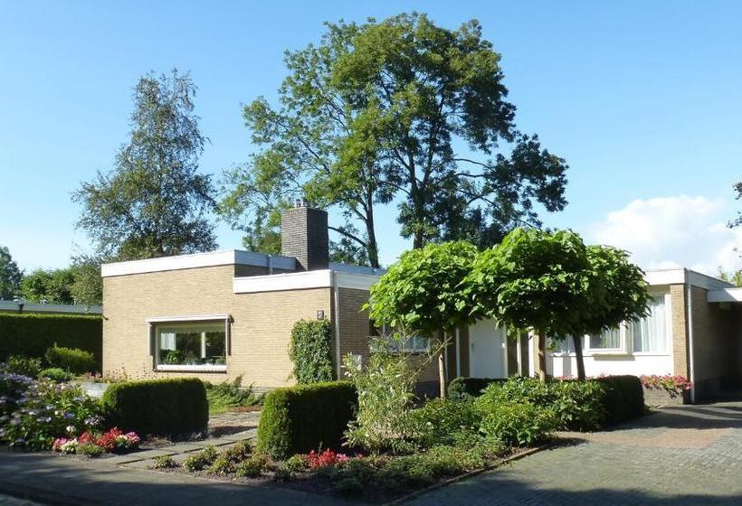 Bed and Breakfast Achter De Beukenboom