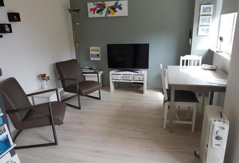 Bed and Breakfast Achter De Beukenboom