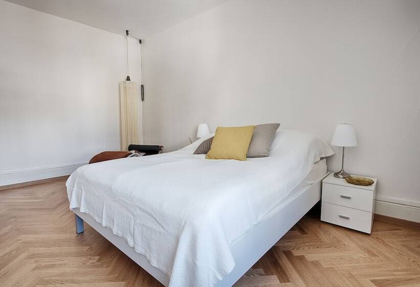 민박 Am Pavillon, Bed&kitchen