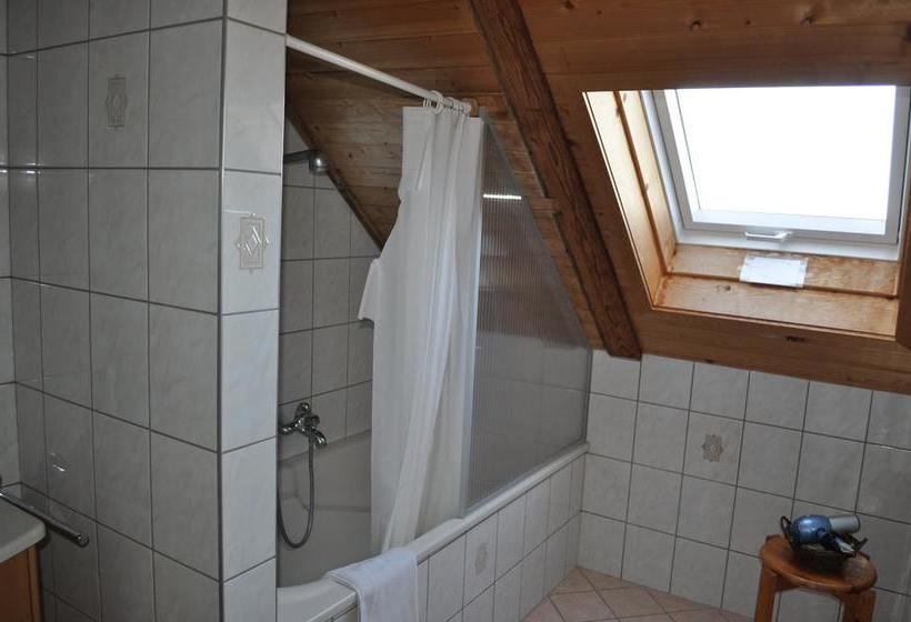 Bed and Breakfast Bnb Ancienne Cure