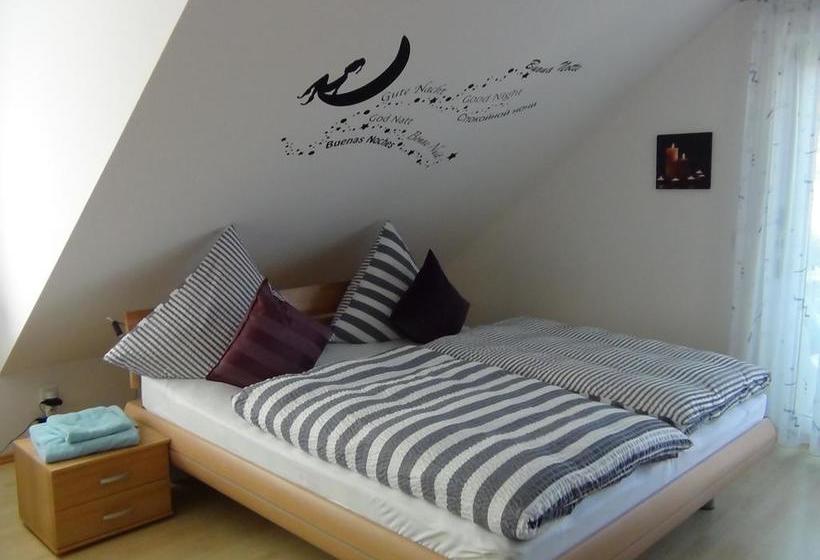 مبيت وإفطار Haus Erika Am Weg