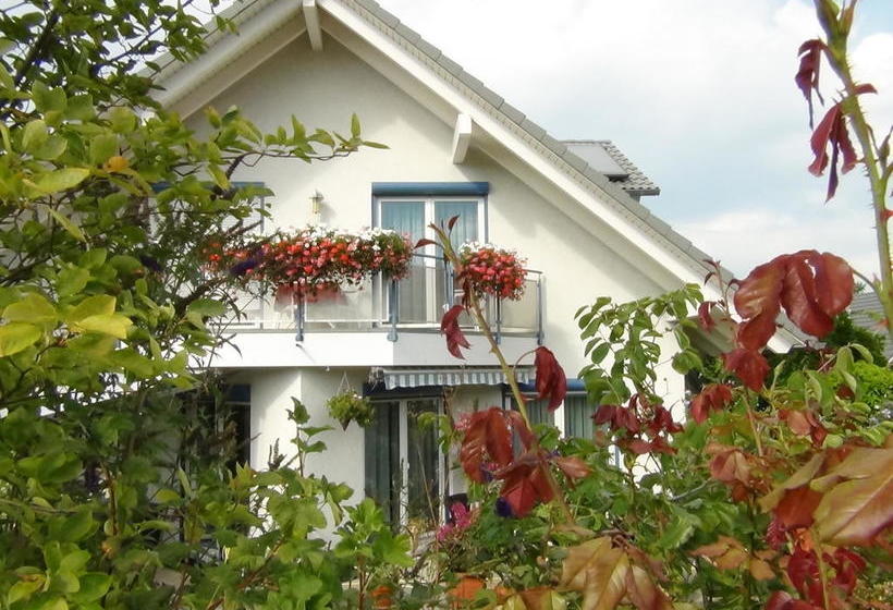 مبيت وإفطار Haus Erika Am Weg