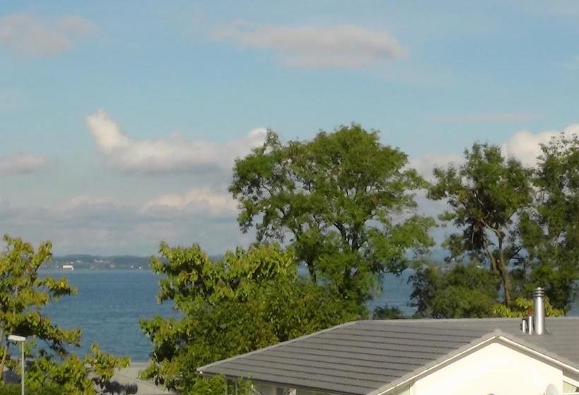 مبيت وإفطار Haus Erika Am Weg