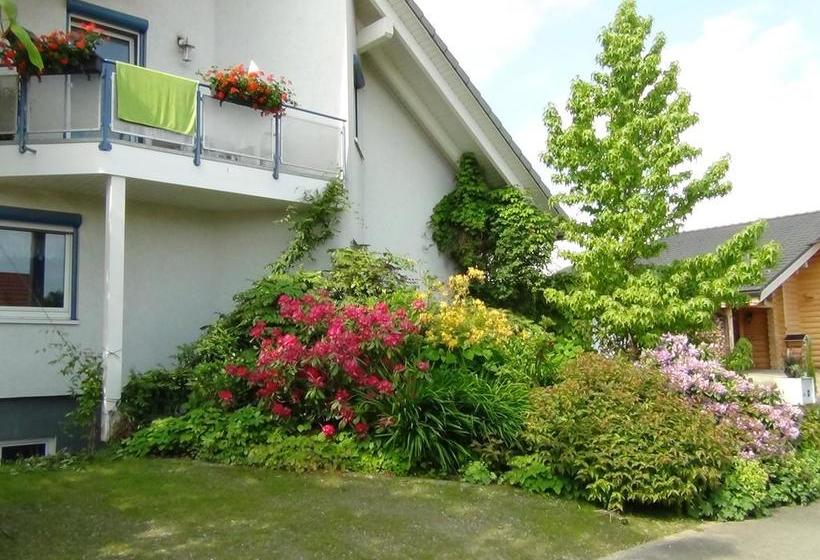 مبيت وإفطار Haus Erika Am Weg