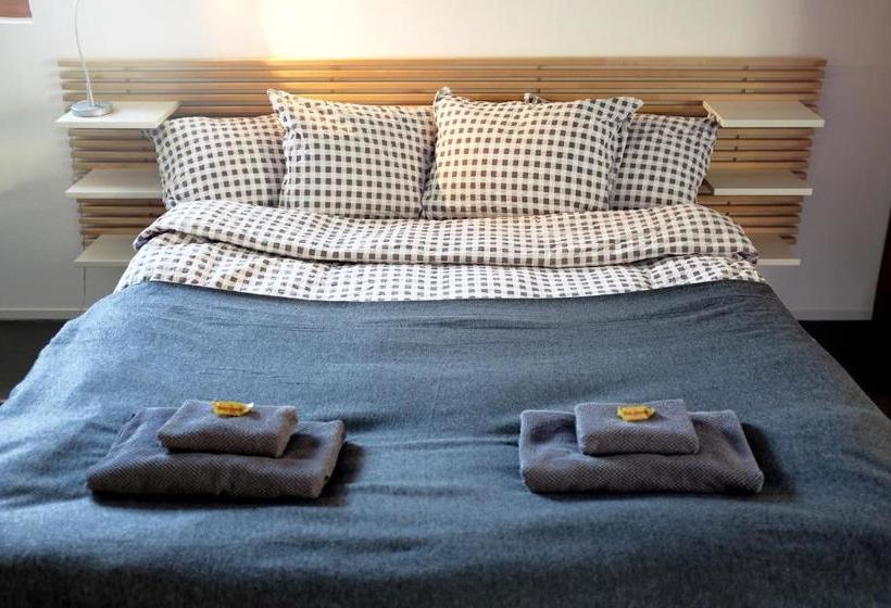 ベッドアンドブレックファースト Iglusaq Lodge