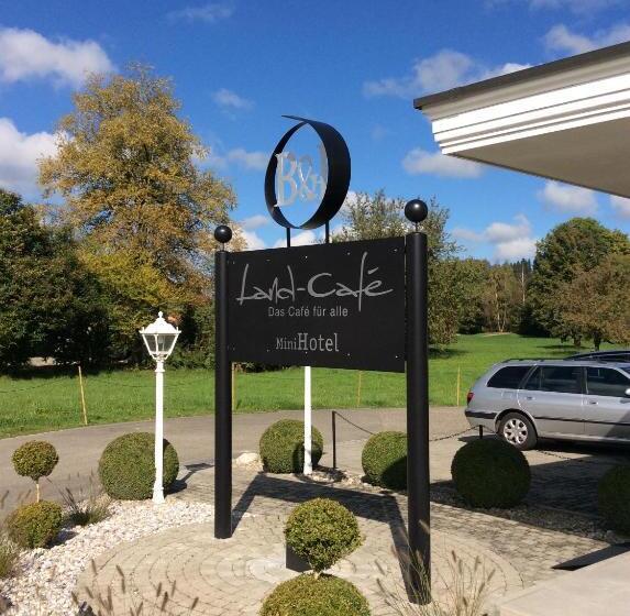 مبيت وإفطار Landcafe Mit Mini