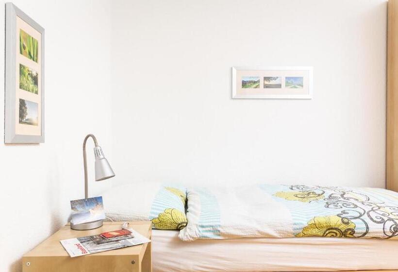 צימר Mybednbreakfast In Bottmingen