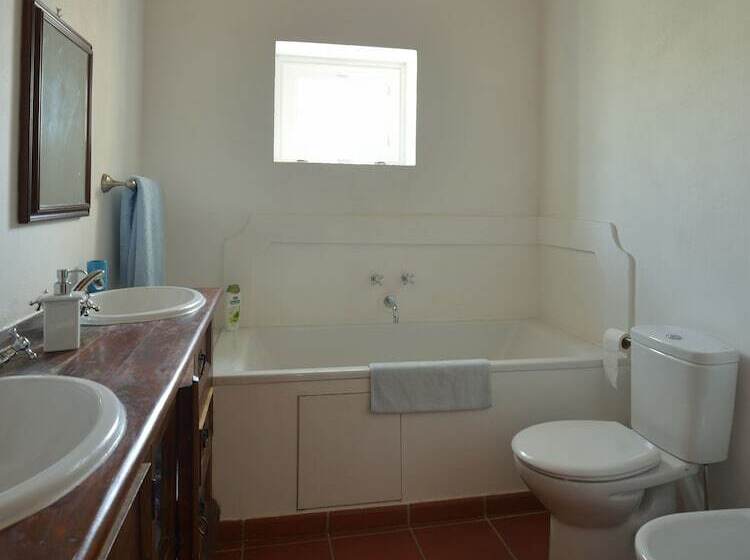 تختخواب و صبحانه Quinta Do Scoto