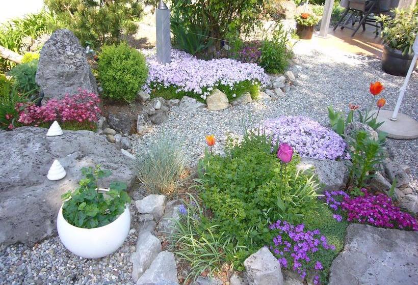 مبيت وإفطار Reni S Oase Am Bodensee