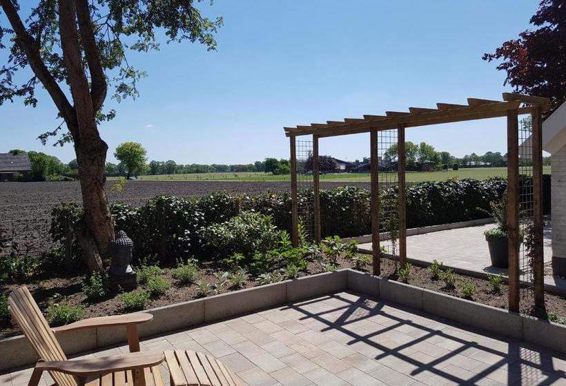 Bed & Breakfast De Lindehoek