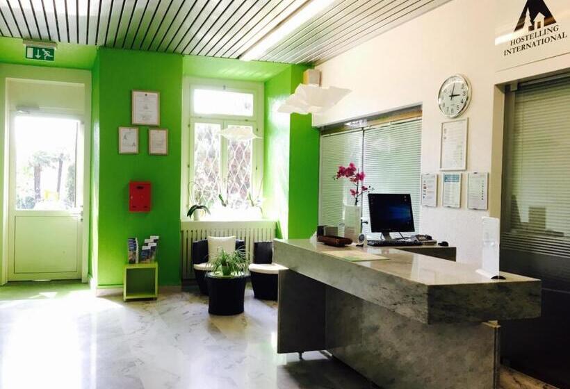 Ostello Montebello   Bellinzona Youth Hostel