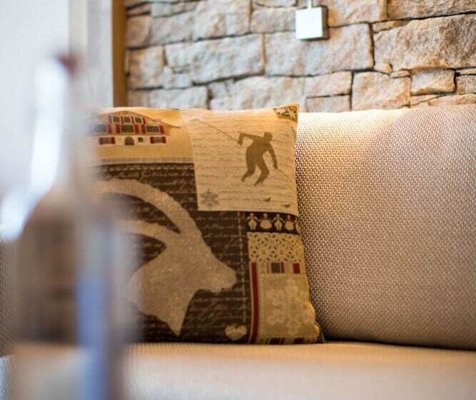 Berghotel Trübsee Accessible Only By Cable Car