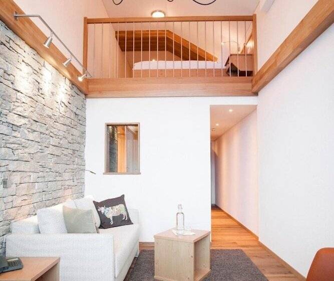 Berghotel Trübsee Accessible Only By Cable Car