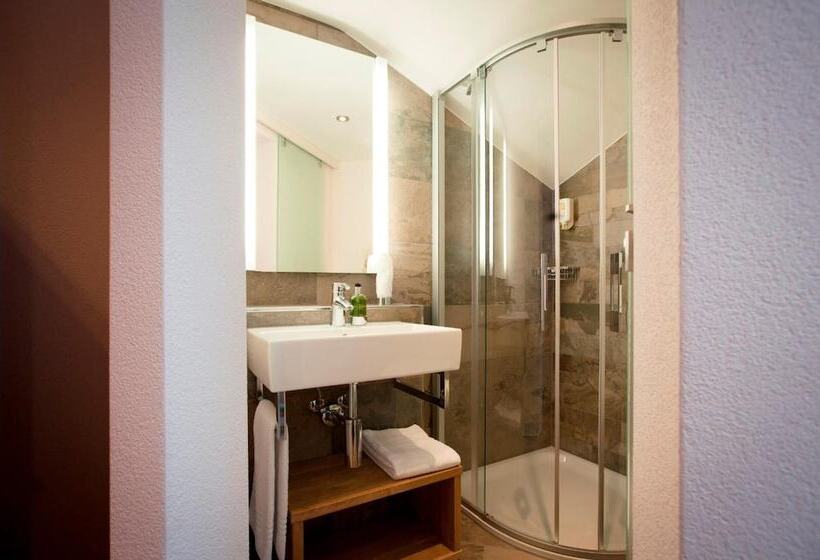 Berghotel Trübsee Accessible Only By Cable Car