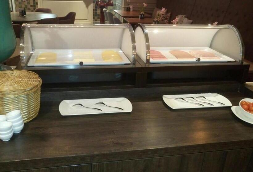 Brasserie Hotel Antje Van De Statie