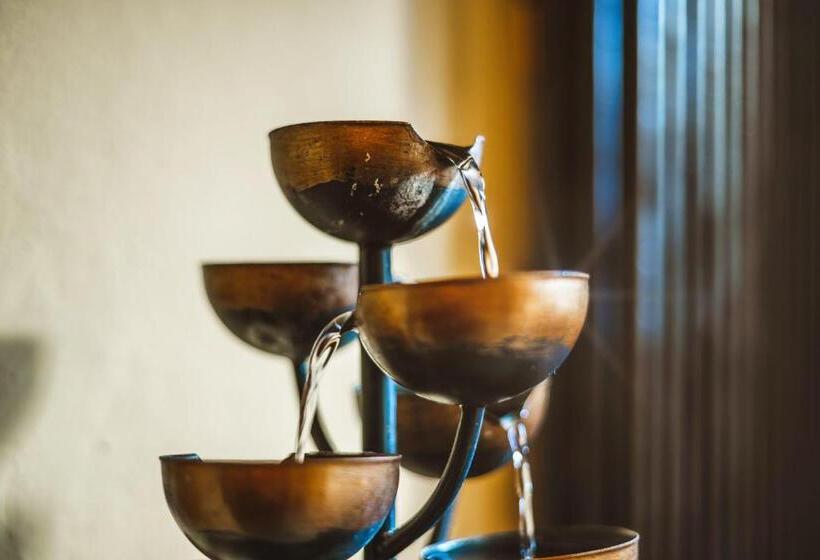 Curuna Hotel Garni B&b