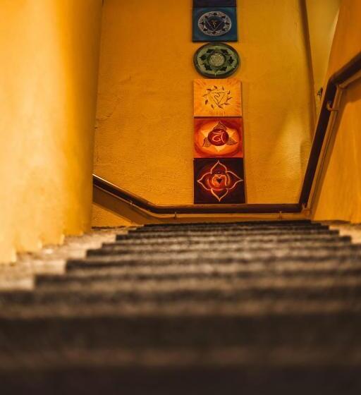 Curuna Hotel Garni B&b