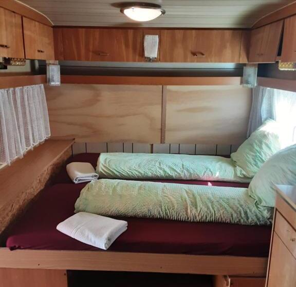 Hostel Le Chandelier