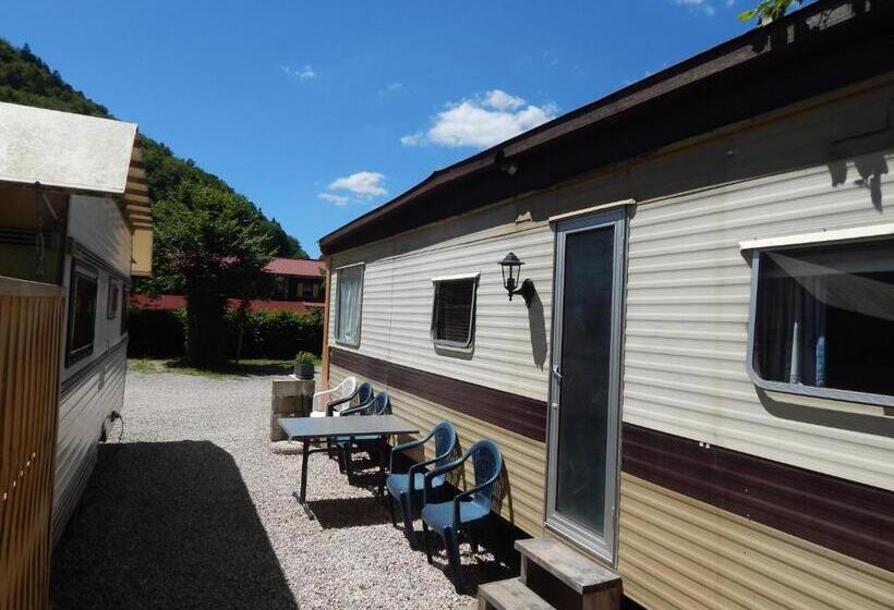 Hostel Le Chandelier