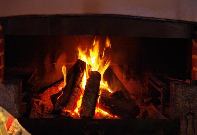 هتل Albergo Cardada