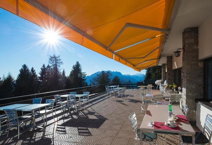 هتل Albergo Cardada