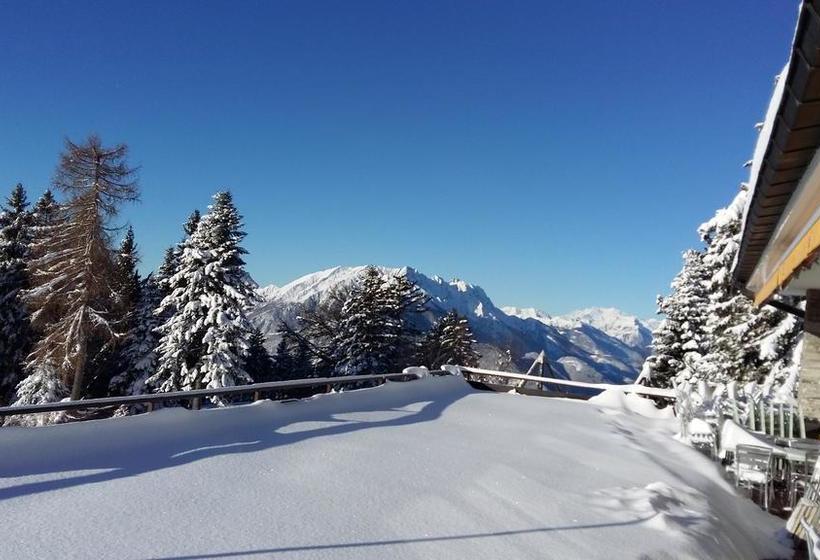 هتل Albergo Cardada