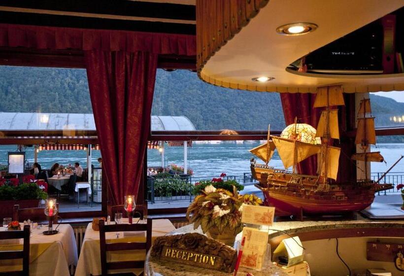 호텔 Albergo Ristorante Della Posta