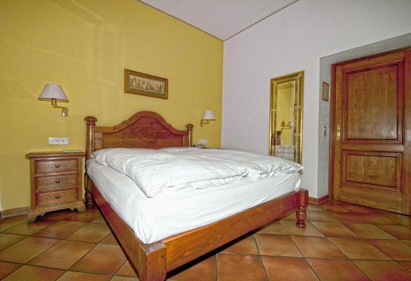 호텔 Albergo Ristorante Della Posta