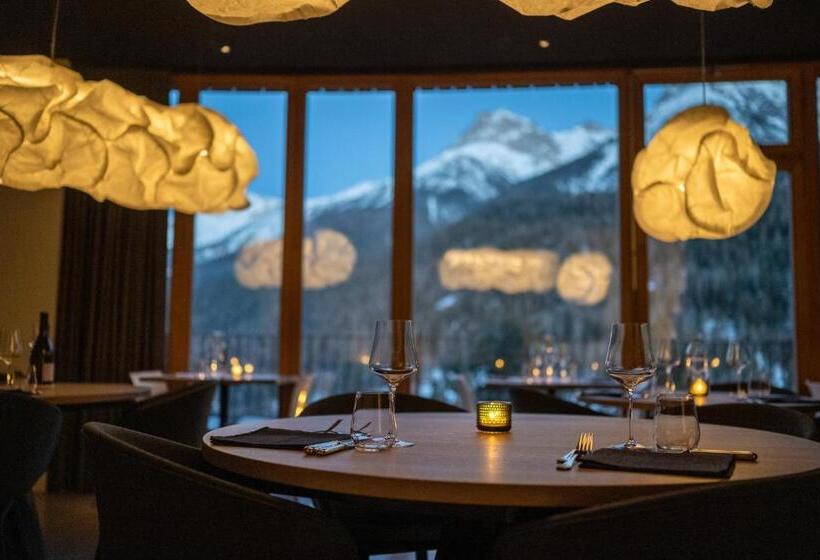 Отель Arnica Scuol   Adults Only