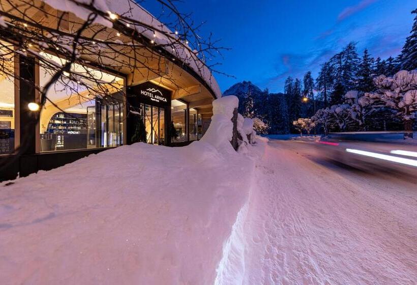 Отель Arnica Scuol   Adults Only