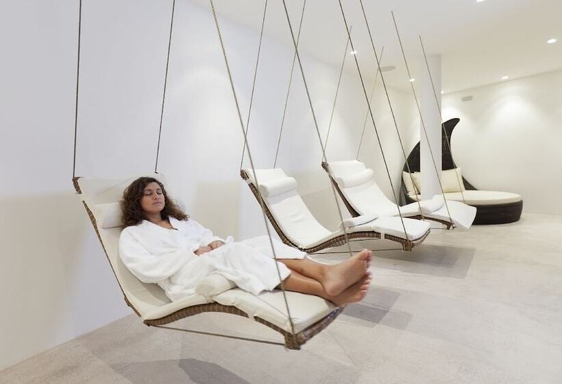 Отель Arnica Scuol   Adults Only