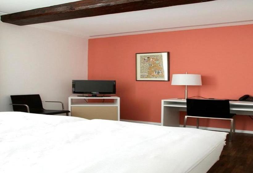 ホテル Auberge De Prangins