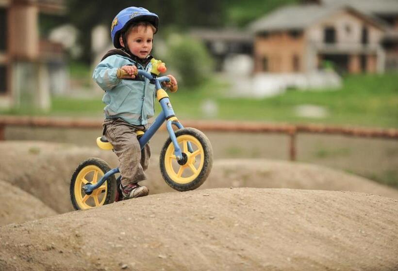 Отель Bestzeit Lifestyle & Sport