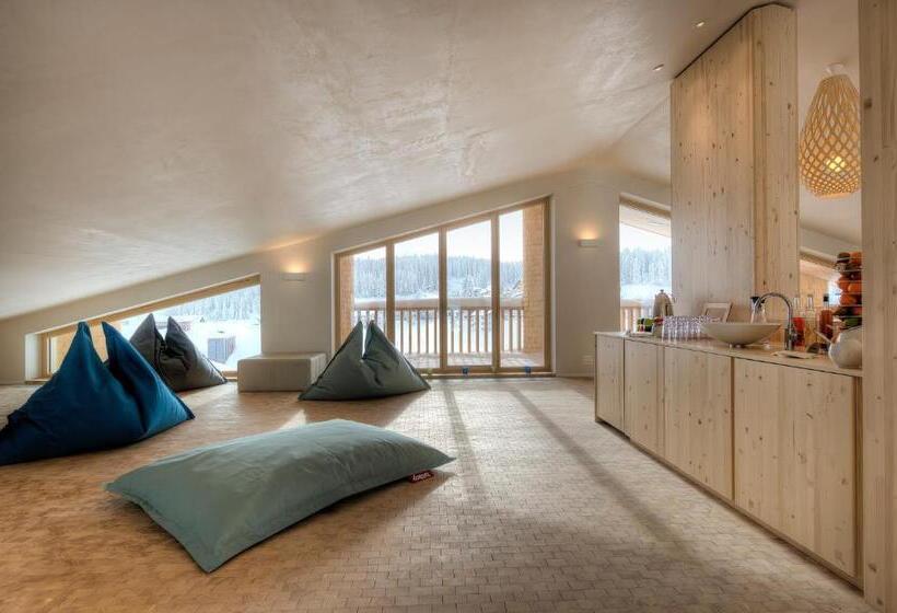 Отель Bestzeit Lifestyle & Sport