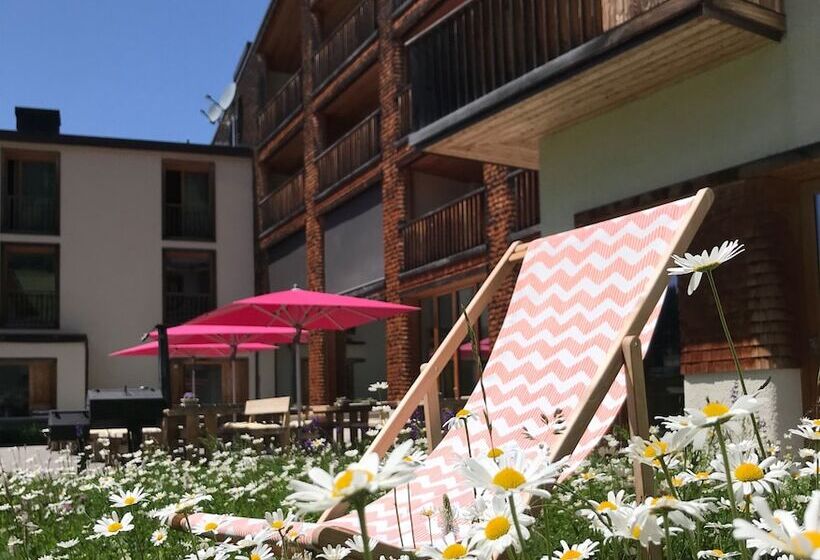 Отель Bestzeit Lifestyle & Sport