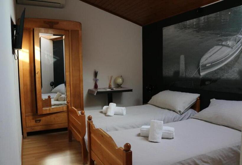 בית מלון כפרי Borgovecchio Albergo