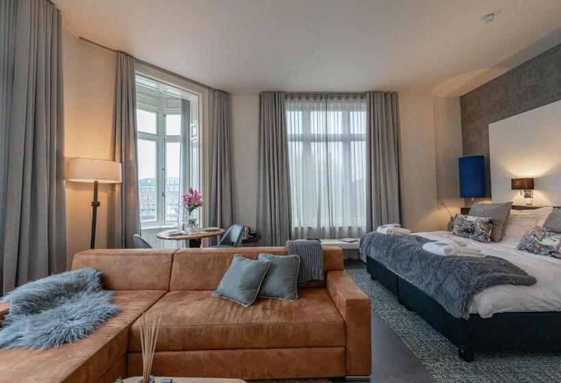 Отель Bossche Suites Stationsweg