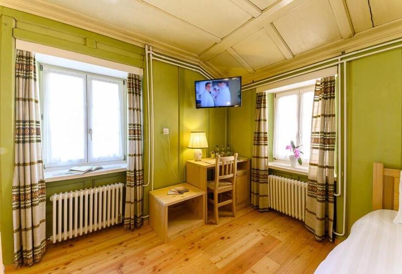 호텔 Centrale, Typically Swiss