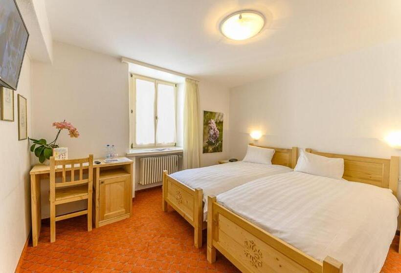 호텔 Centrale, Typically Swiss