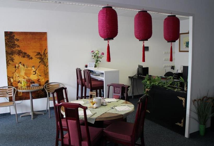 ホテル City  Wettingen