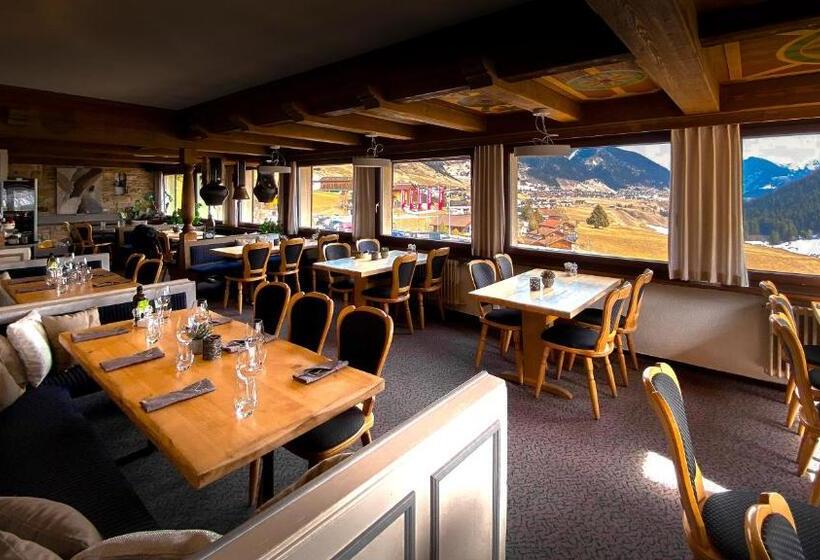 ホテル Cresta Sedrun