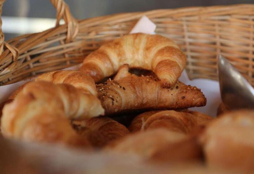 호텔 Engel Am Bahnhof