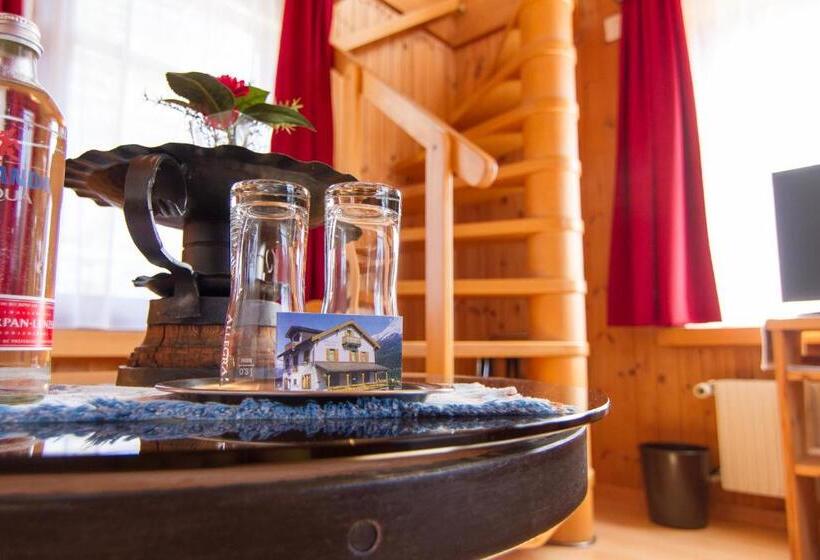 בית מלון כפרי Garni Alpenrose   Grusaida