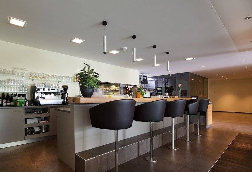 בית מלון כפרי Glanis