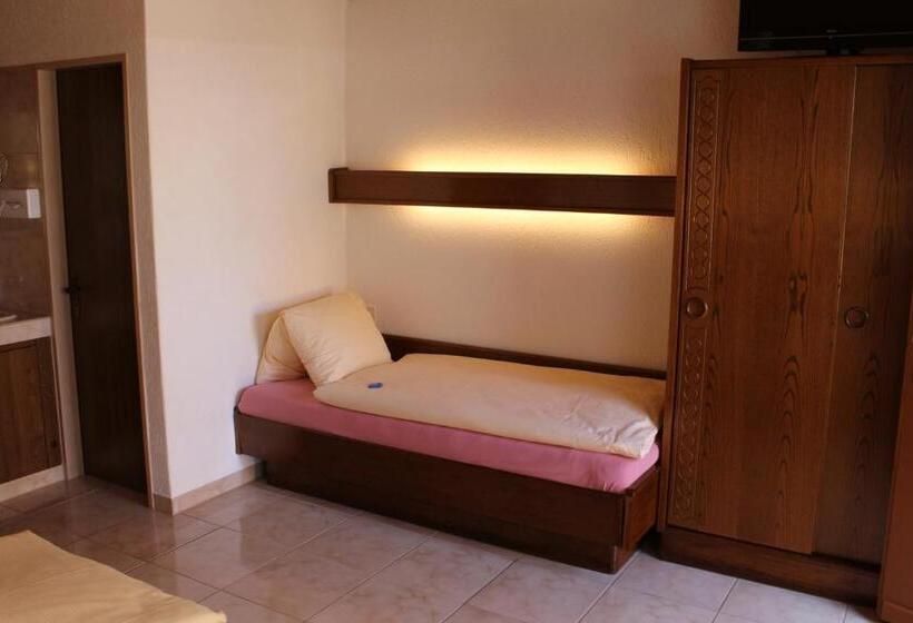 בית מלון כפרי Glärnisch Hof