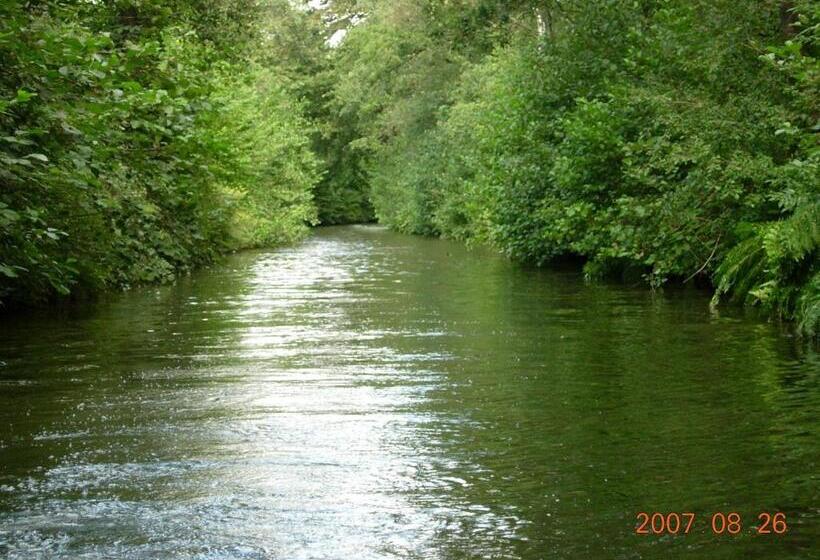 בית מלון כפרי Hcr Teernstra