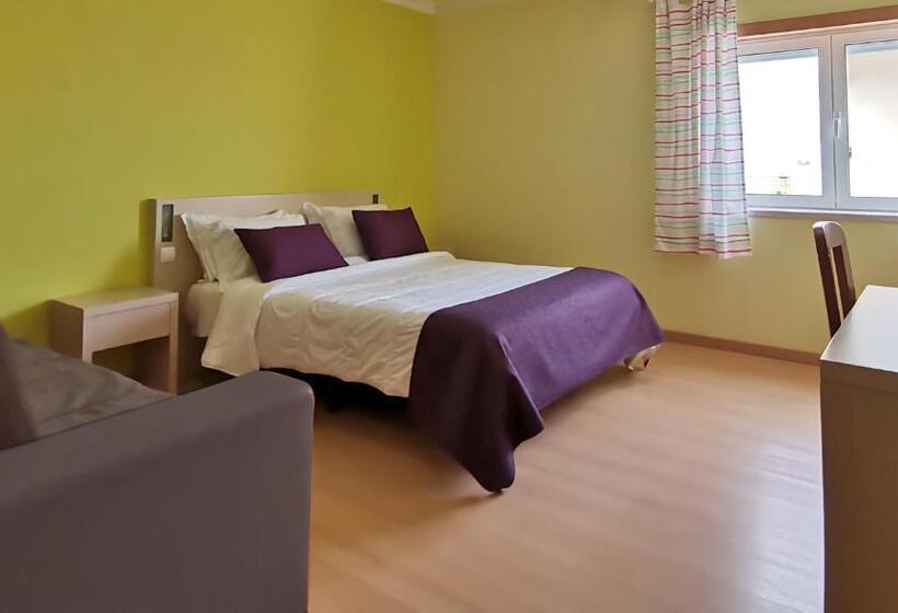 ホテル Hebe Peniche