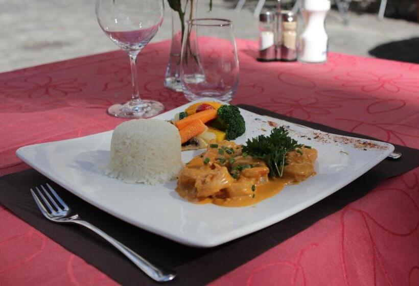 فندق Hostellerie Du Xvi Siècle