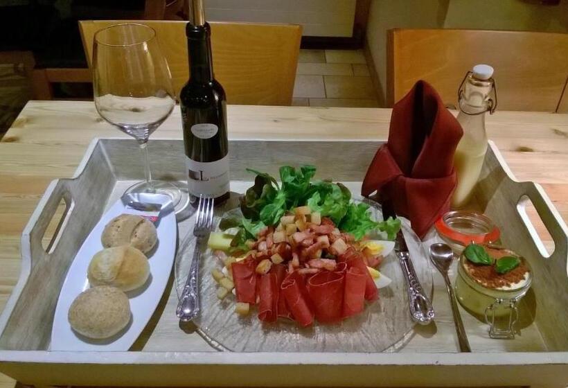 فندق Hôtel De Fully