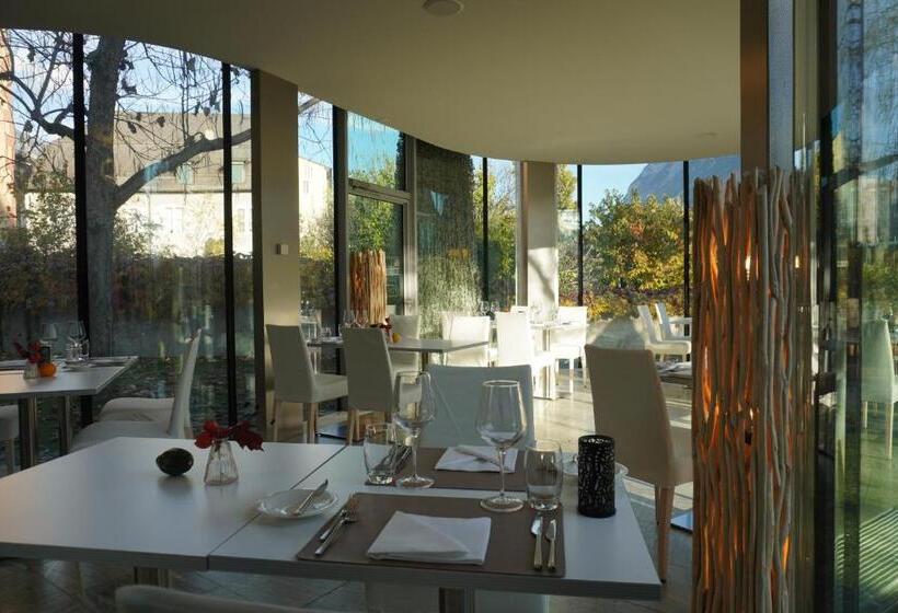 בית מלון כפרי Hôtel De La Poste Sierre